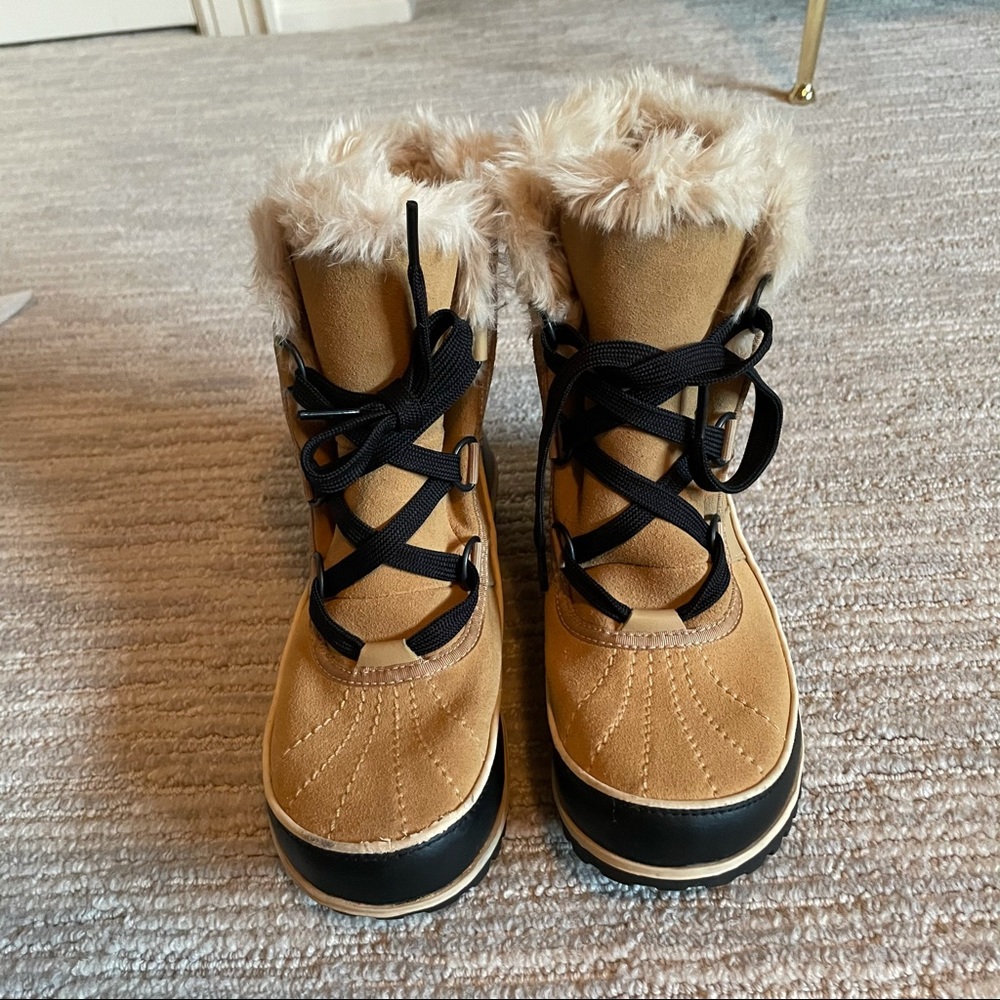 Sorel Women’s Tivoli Suede Snow boot curry